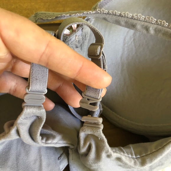 Victoria’s Secret bra 34C - Picture 4 of 6